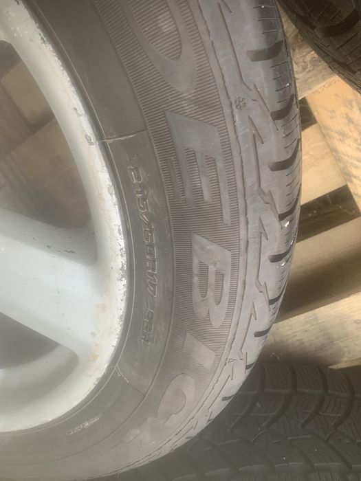 Jante aluminiu R17 cu anvelope Debica Frigo 215/60R17
