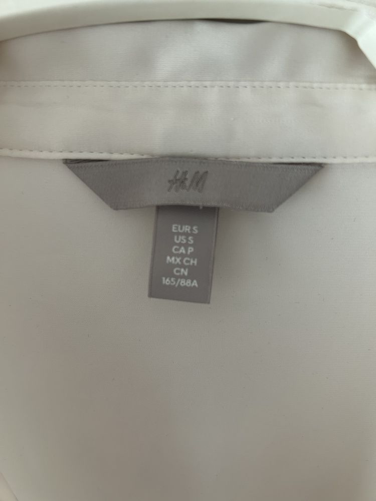 Бяла сатенена риза H&M