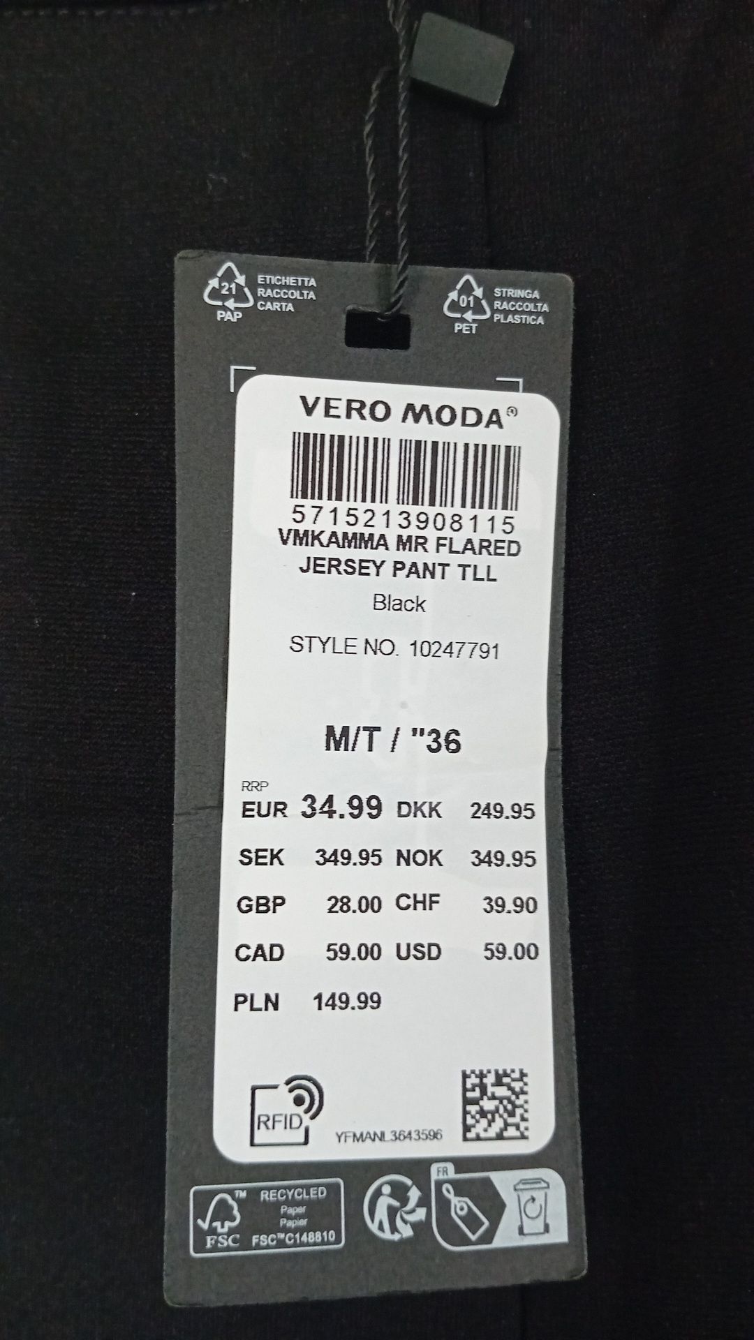 Vând pantaloni Vero Moda