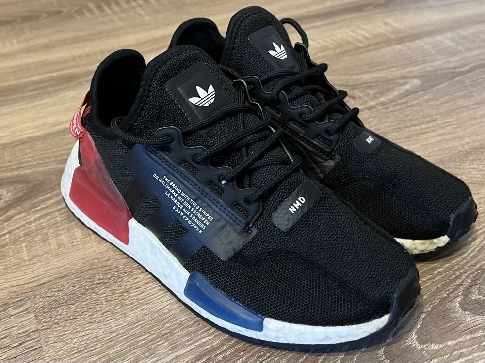 Adidas NMD R1 v2… marime 38. 2/3