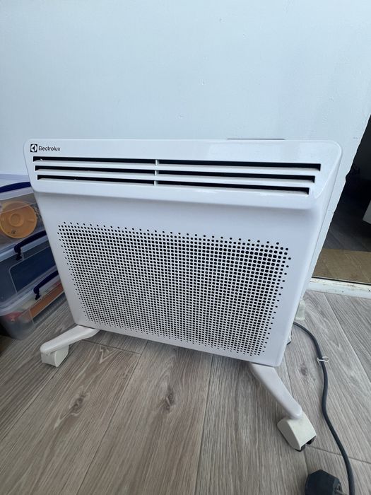 Обогреватель Electrolux 1000W
