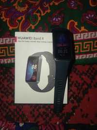 Huawei Band 8  ( sakkis )