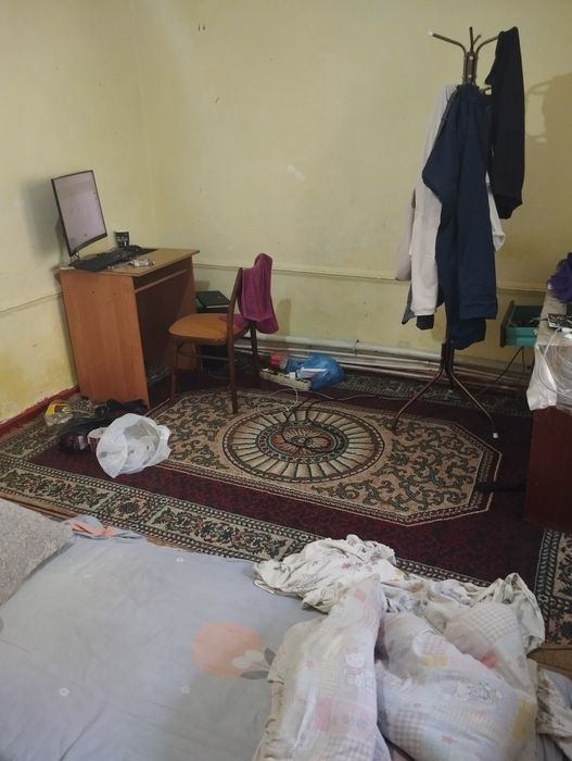 Assalomu alaykum Yunusobod 2kvartilda kv bor narxi 500 ming 1 tabolakk