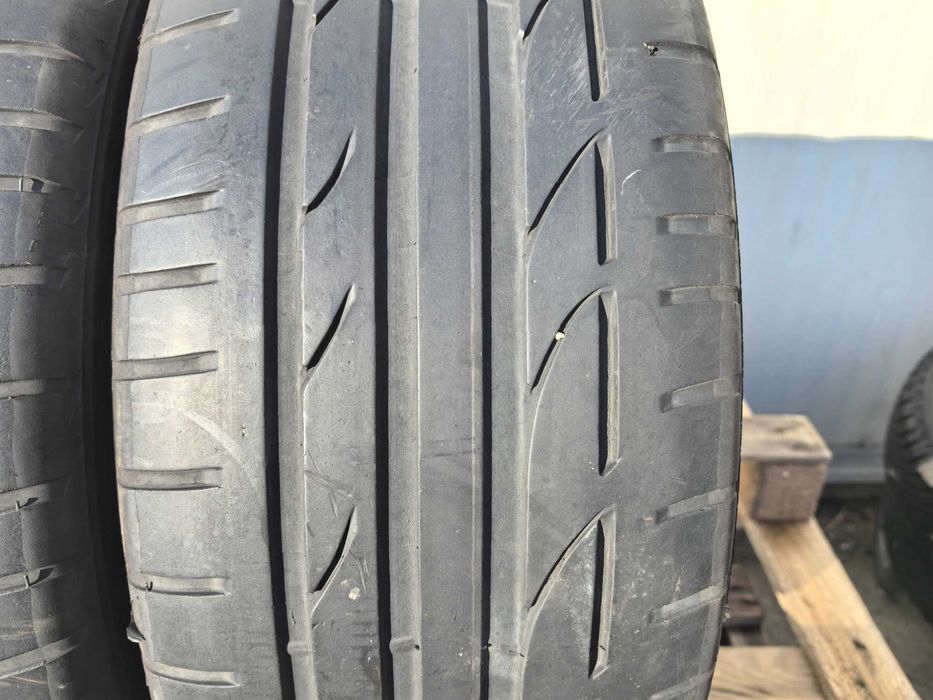 225/45/17 Бриджстоун ДОТ 2015 г