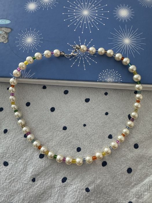 Colier choker mulicolor cu perle si incuietoare inox