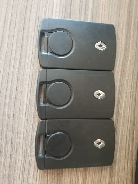 Карта renault megane 4,clio 4 - отключени,оригинални и автърмаркет!