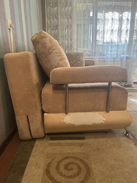 Угловой диван б/у