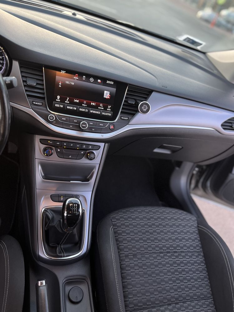 Opel Astra K Sports Tourer 1.6 CDTI 136 CP – 2017