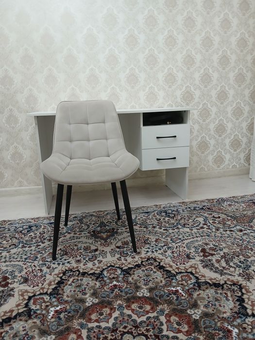 Сабак окитын стол