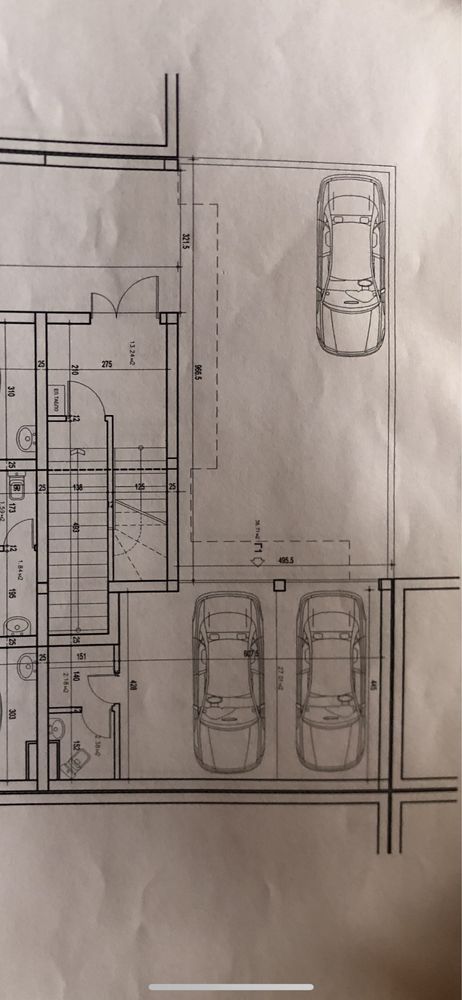 Продавам 3 гаража на Колхозен Пазар