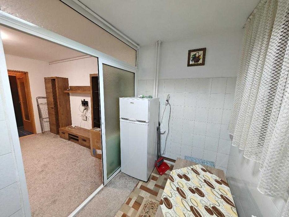 Inchiriem Garsoniera Mobilata, 24 Mp, Semidecomandata, Tractorul