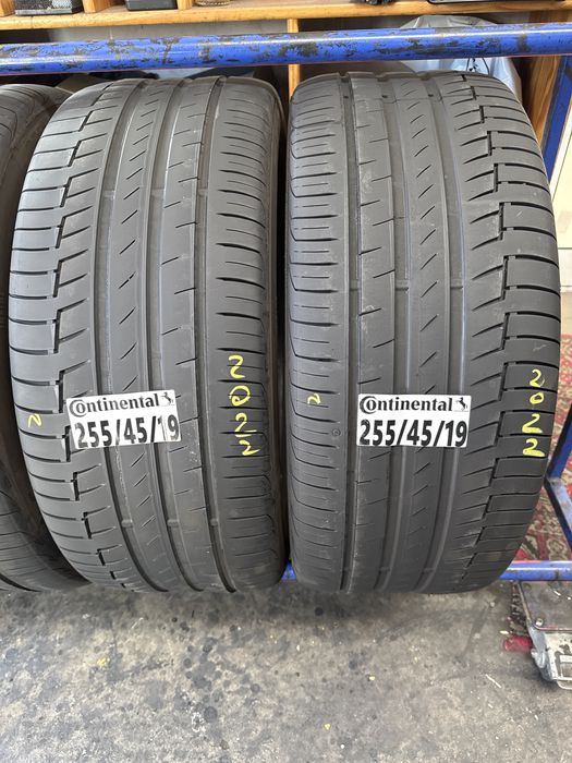 255/45/19 Continental