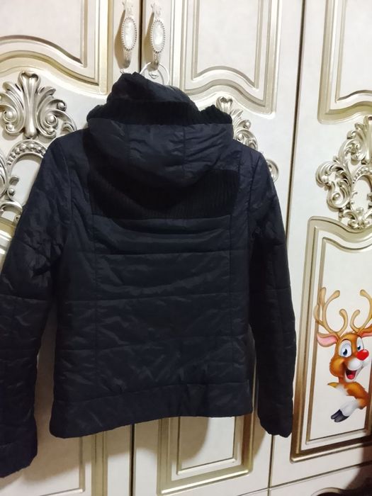 Куртка сотилади срочно