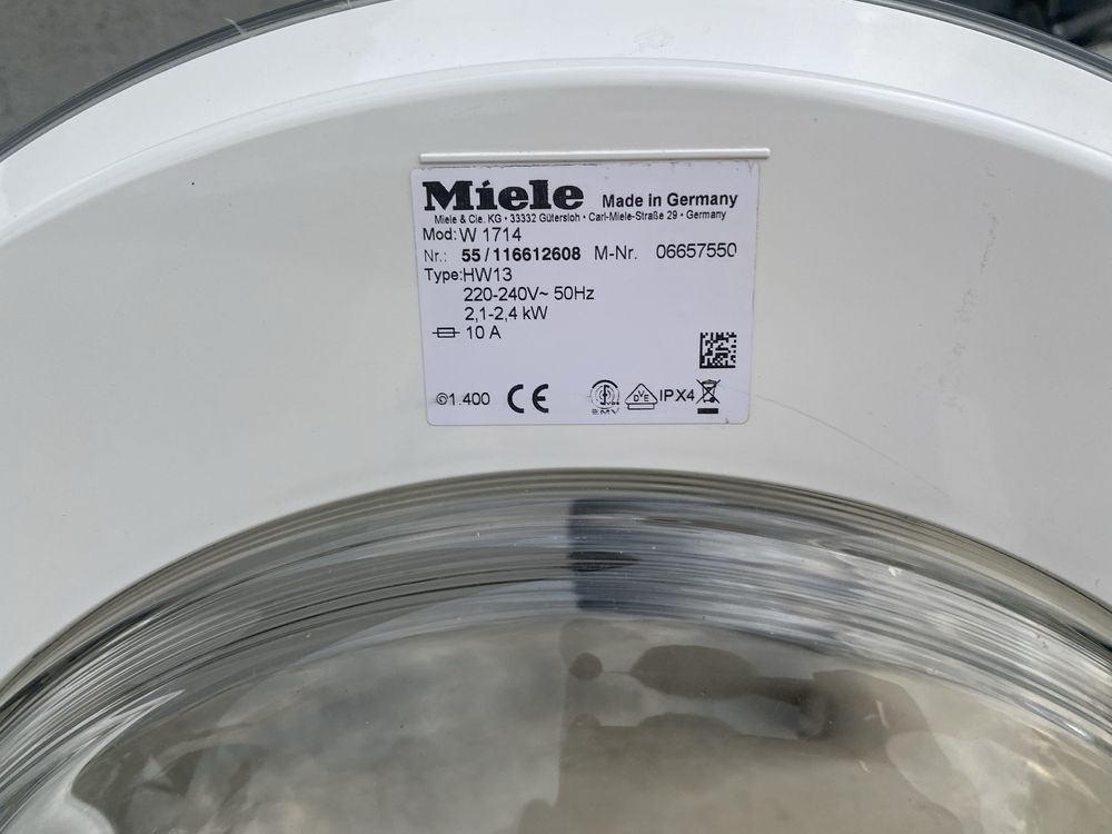 Пералня Miele пчелна пита