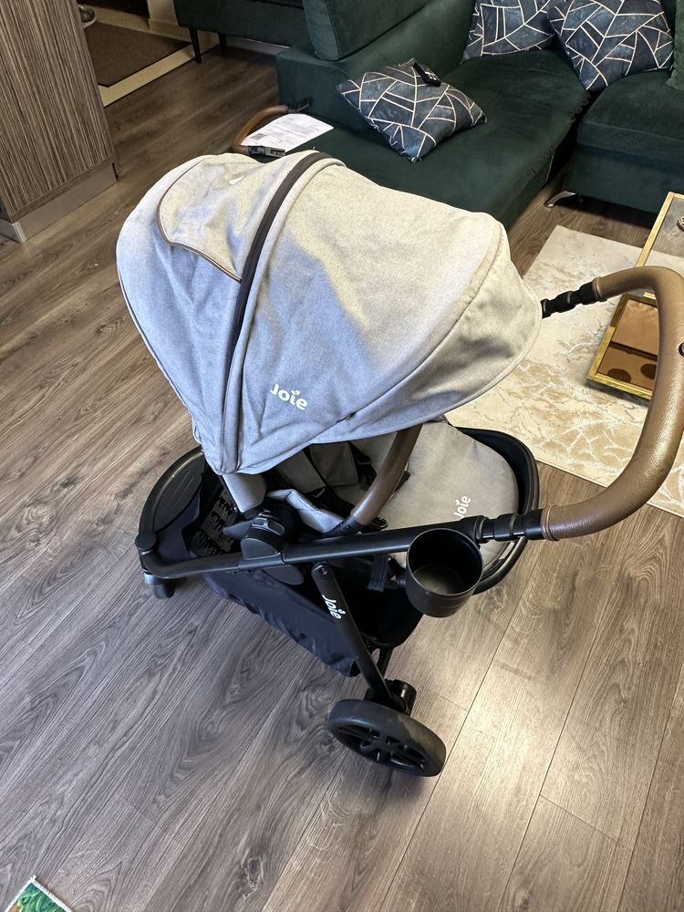 Carucior multifunctional JOIE Versatrax 0 luni+ pana la 22kg (4ani)