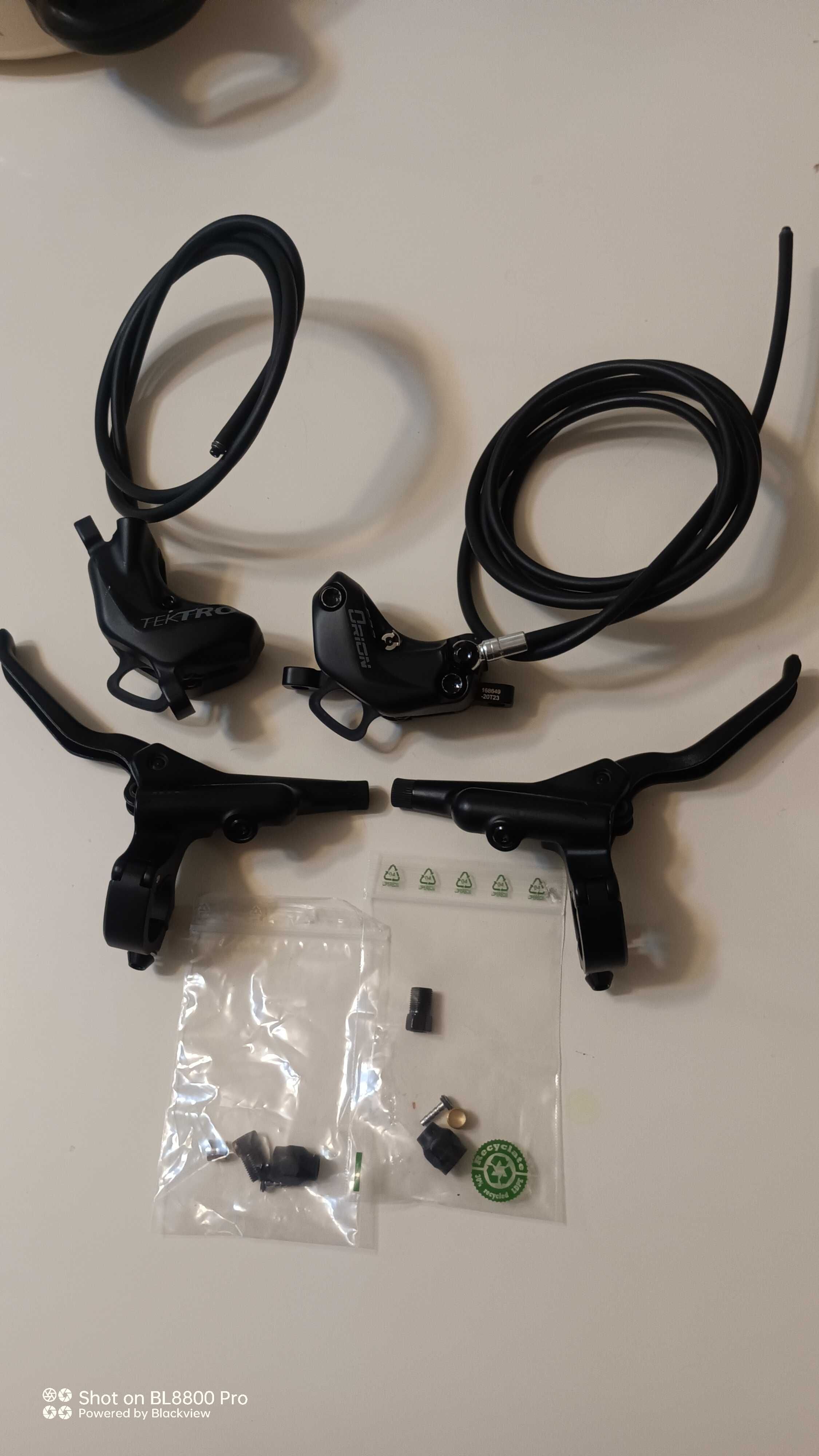 Нови четири бутални Tektro HD-M750