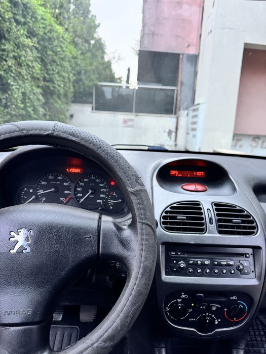 Peugeot 206 doar 990€ perfect functional !