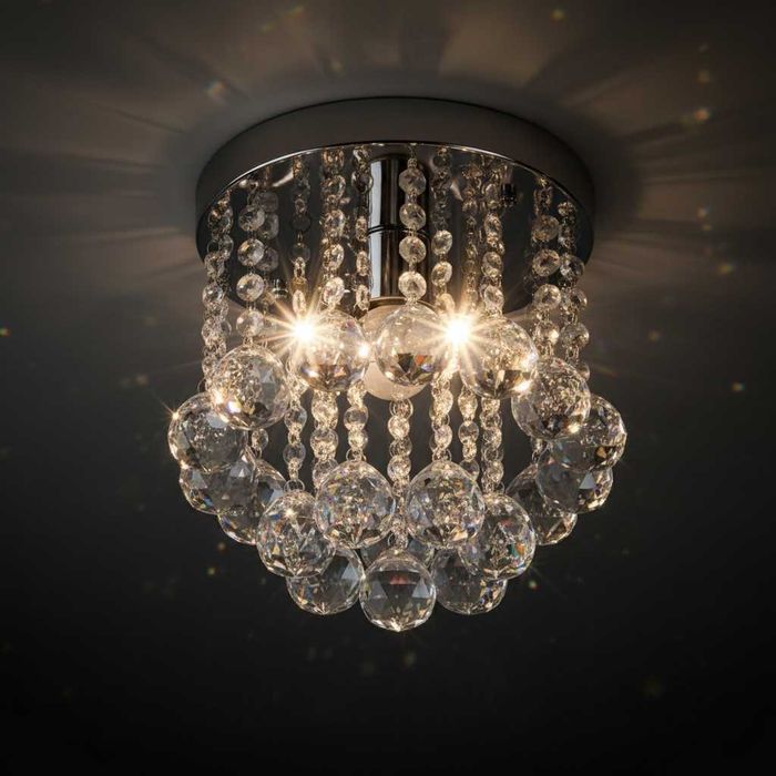 Модерен таванен полилей с големи кристални сфери и основа в сребристо