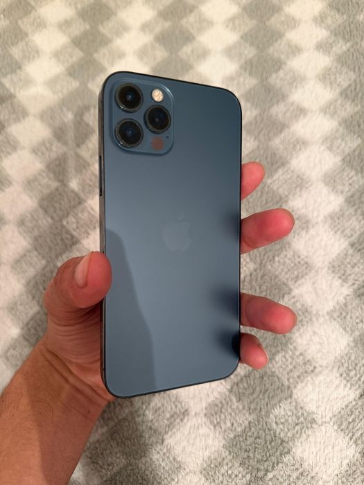 Айфон 12про жағдай идеал