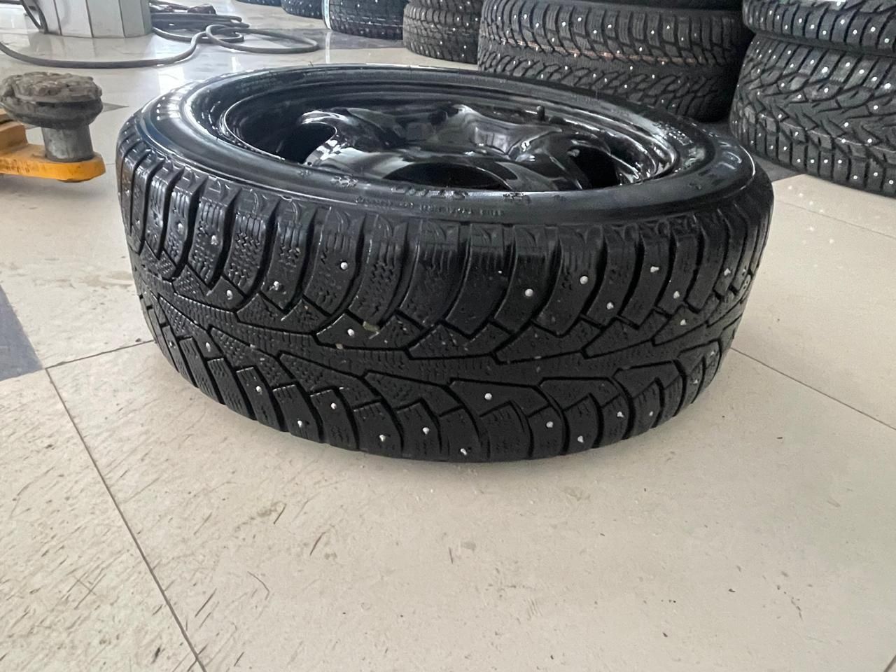 Продам зимние шины 205/55 R16 TR 757