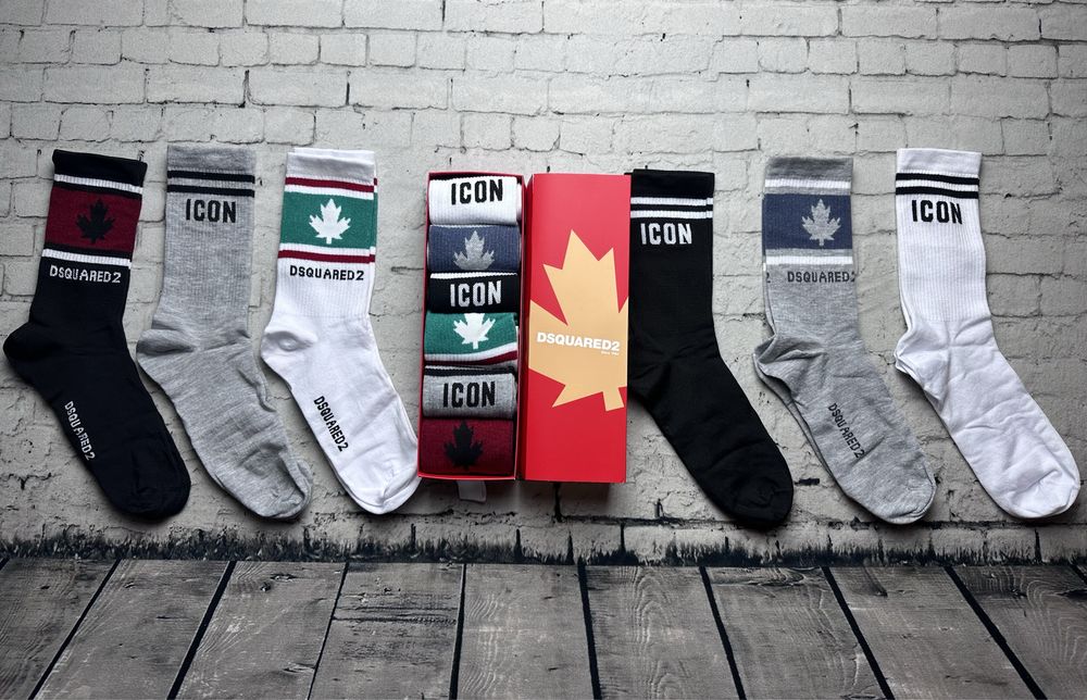 Ciorapi / sosete Dsquared2