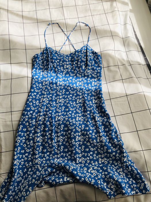 Zara, Bershka -рокли