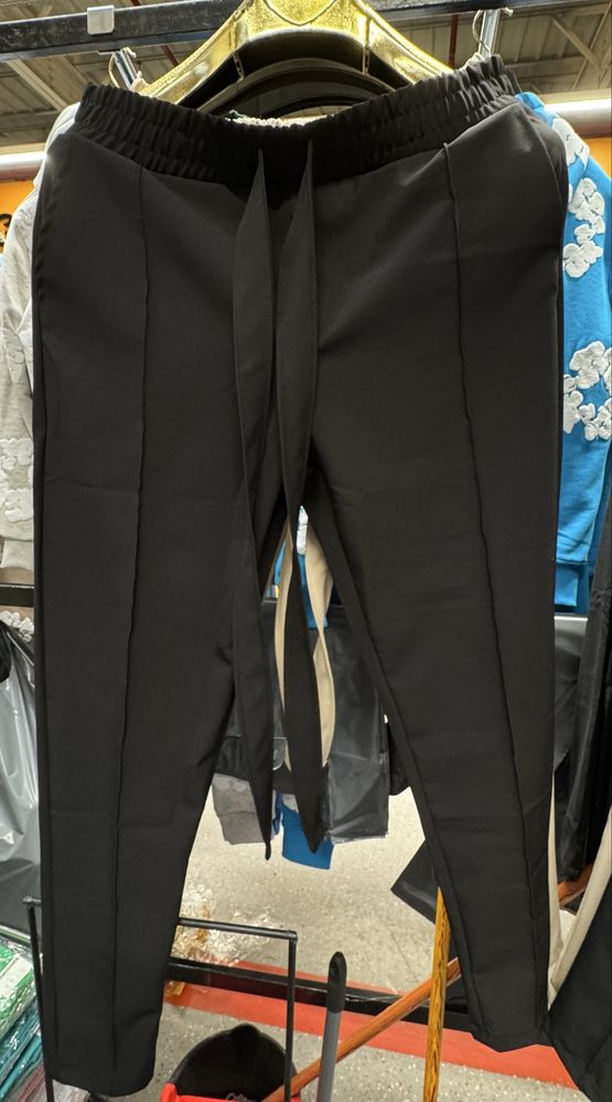Pantalonu Casual/elegant cu siret lung! Calitate superioara!