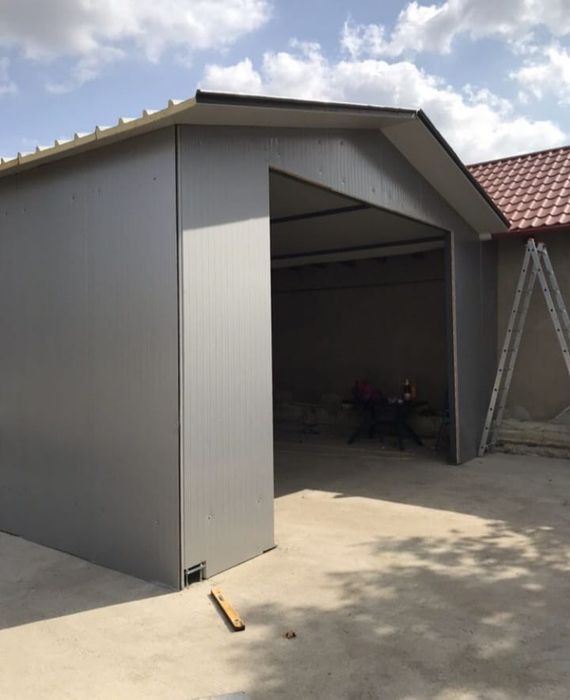 Vand garaje metalice