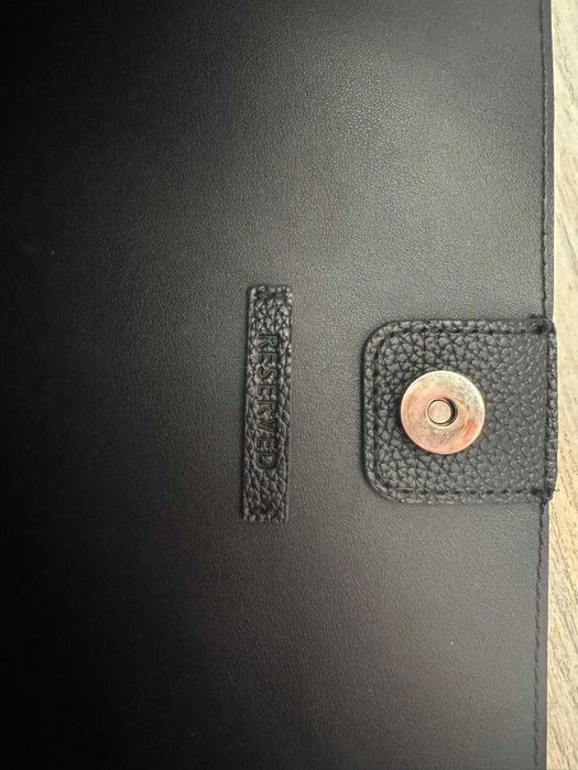 Елегантна черна дамска чанта