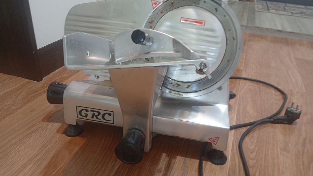 Слайсер, режет всё