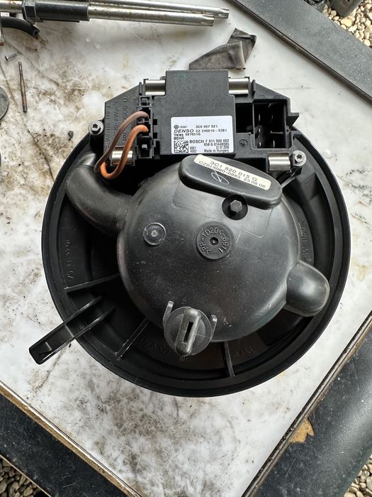 Aeroterma/siguranța bord Passat b6/Skoda superb/Octavia dezmembrări