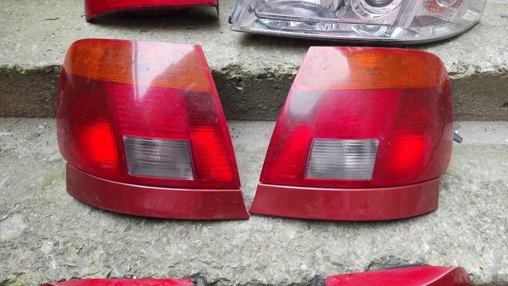 Задние стопы фонари фары Ауди А4 Б5 AUDI A4 B5 в Шымкенте