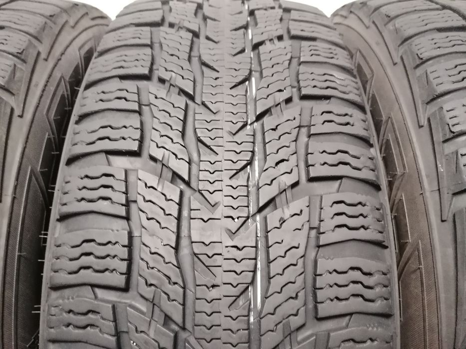 215/60/17C Nokian / бус зимни гуми