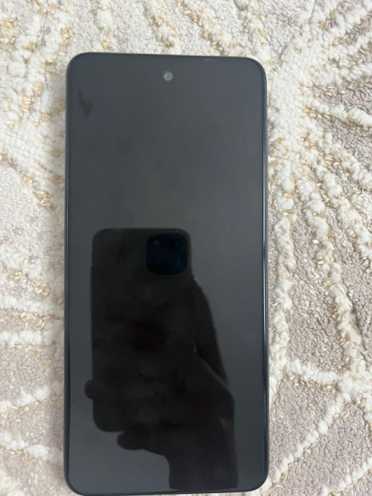 Tecno spark 20 с коробкой