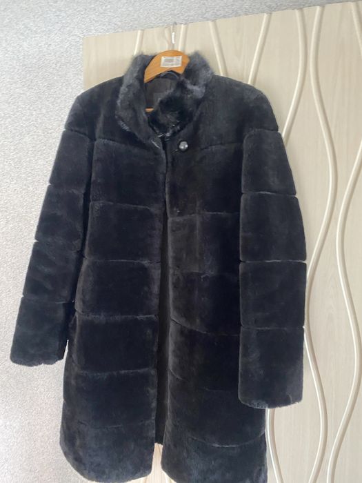 Продам шубу мутоновую
