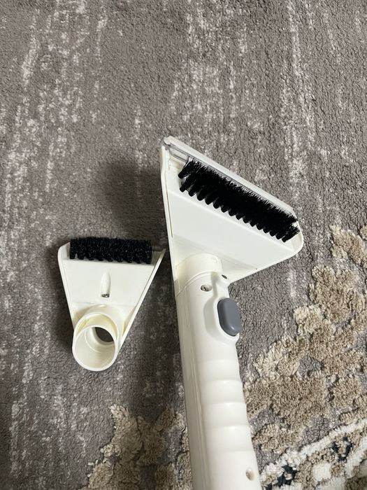 Продам моющий пылесос — всего 2 использования!