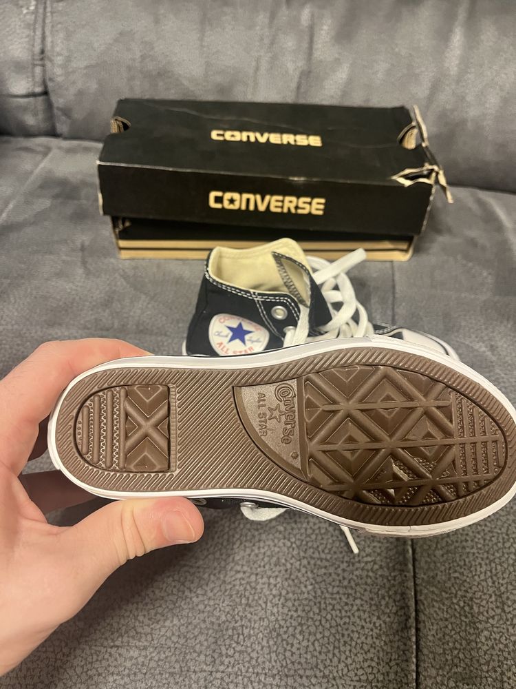 Converse черни високи
