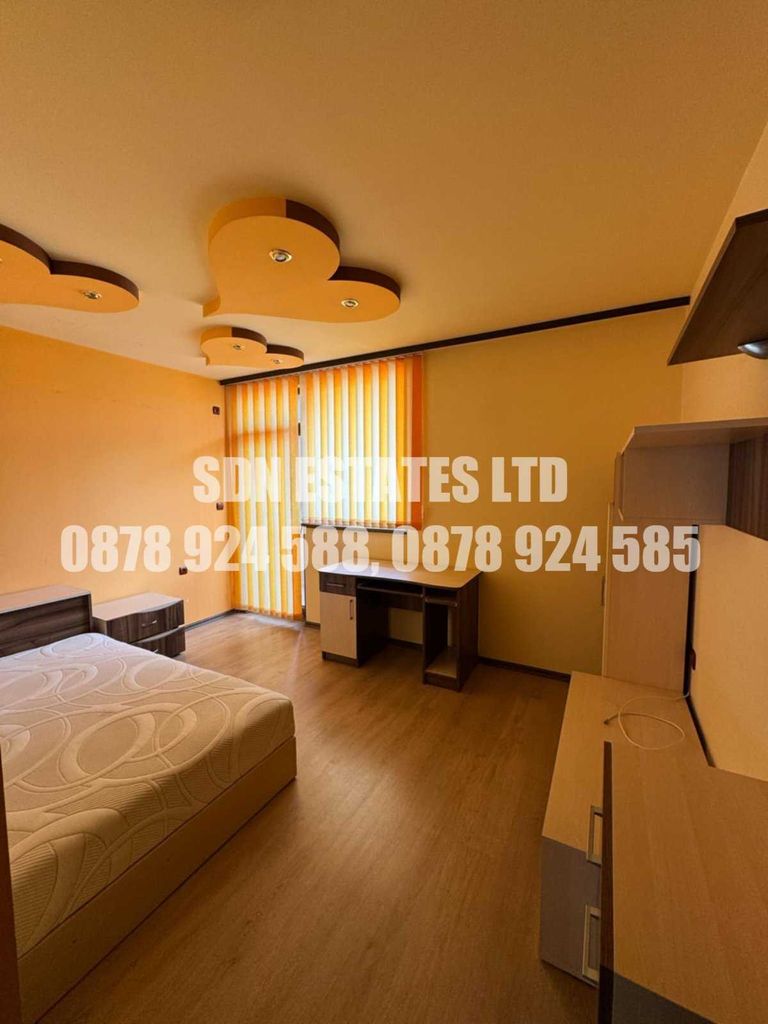 Дава се под наем Тристаен апартамент в Казанлък - 90 кв.м за 382.5 € - Снимка #3