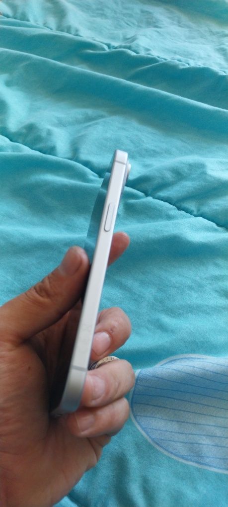 IPhone 15 128gb гаранционен