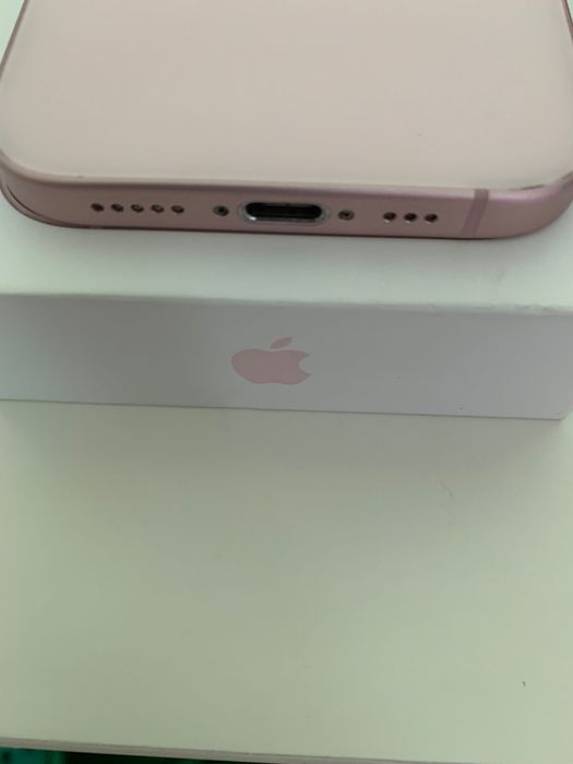 iPhone 15, 128GB, Neverlocked