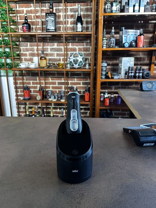 Vand shaver braun seria 9