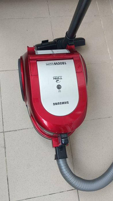 Пылесос Samsung 1800w