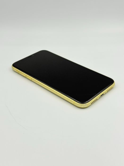 Magazin vindem iphone 11 neverlocked cu garantie 64 gb in rate