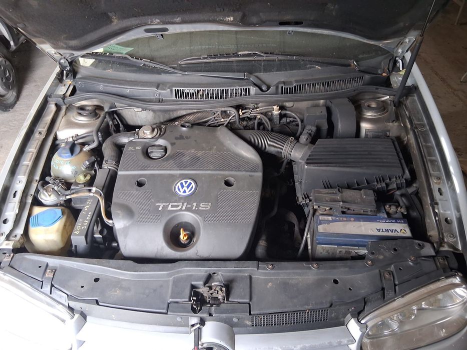 golf 4 variant 1.9 tdi(ALH) pentru piese