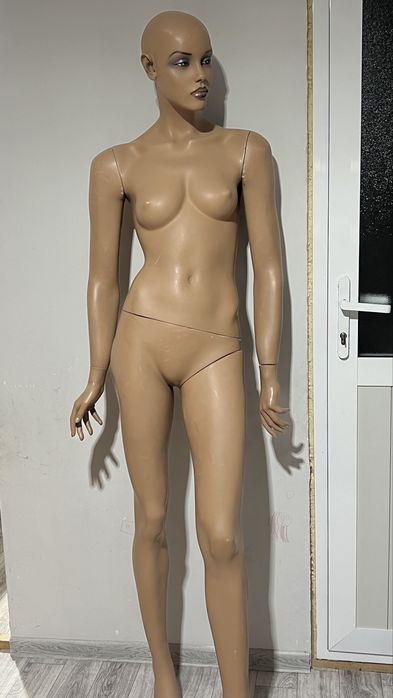 Maniken ishlatilgan oyog’ida temiri yoq faqat