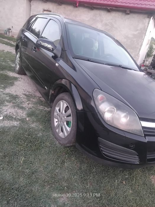 Vand sau schimb opel astra h