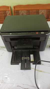 Принтер SAMSUNG ксерокс сканер 3в1