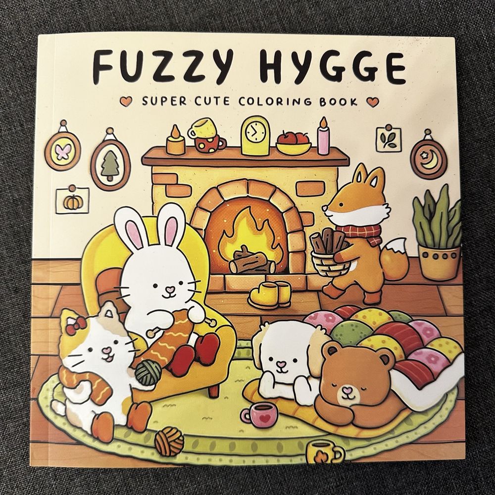 Pachet 2 carti de colorat: Fuzzy Hygge si Sweetheart