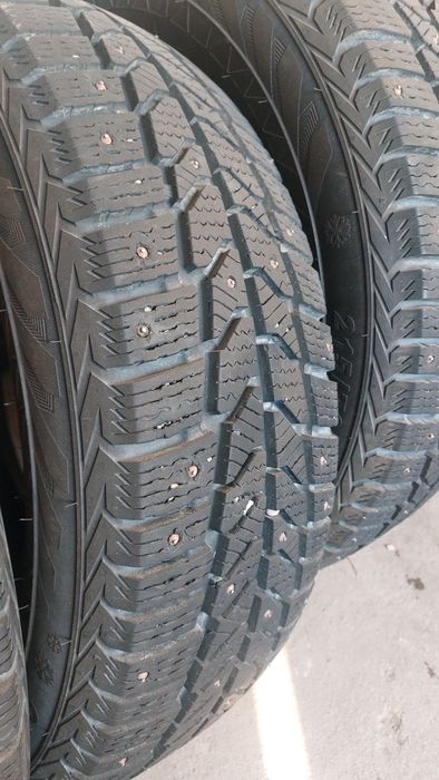 Шины 215/70 R15C Грузовая