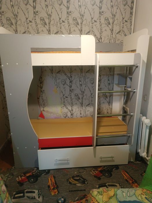 Продам детскую кроватку